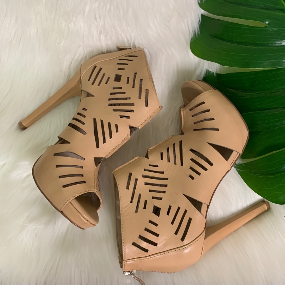 BCBGeneration Morocco Nude Open Toe Leather Shoes